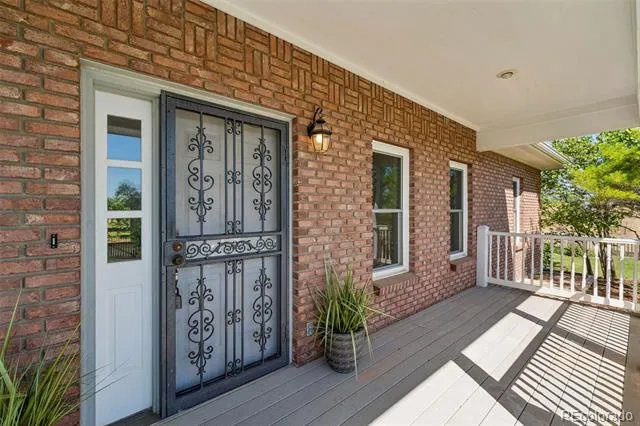 15583 Quivas Street Broomfield, CO 80023