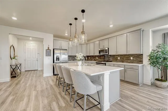 7843 Plateau Creek Lane Littleton, CO 80125