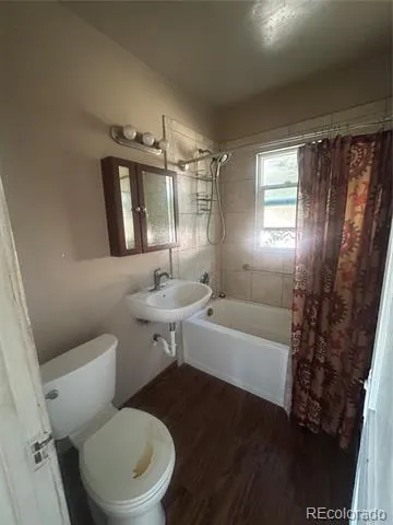 162 Hazel Court Denver, CO 80219