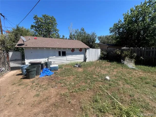 162 Hazel Court Denver, CO 80219