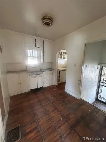 162 Hazel Court Denver, CO 80219