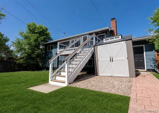 925 Arrawanna Street Colorado Springs, CO 80909