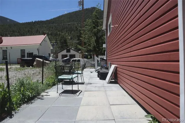 608 5th Street #B Georgetown, CO 80444