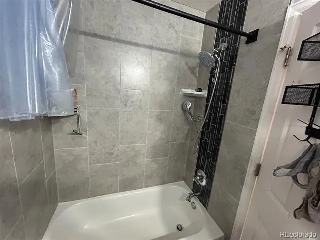 1089 S Walden Way #109 Aurora, CO 80017