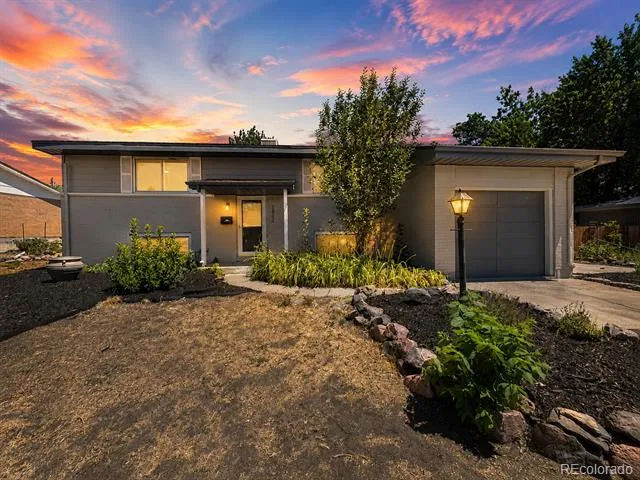 2862 S Ivan Way Denver, CO 80227