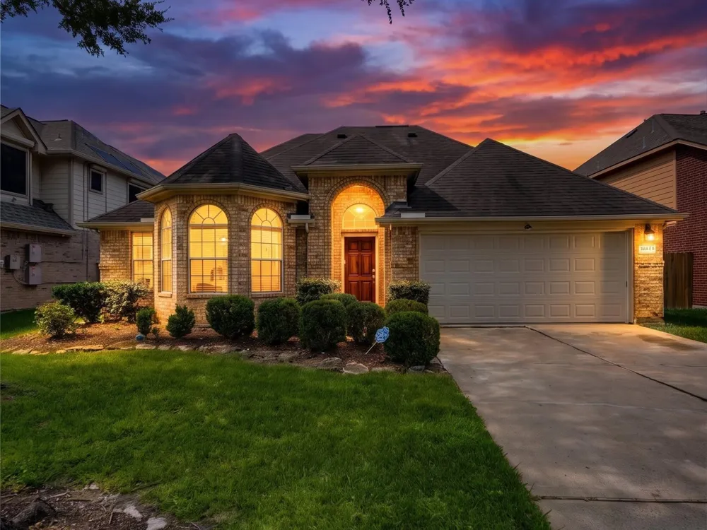 4619 Schiller Park Lane Sugar Land, TX 77479
