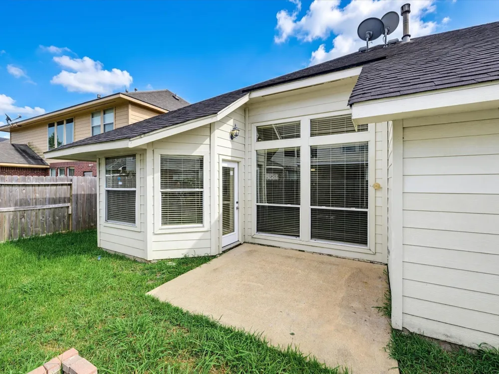 4619 Schiller Park Lane Sugar Land, TX 77479