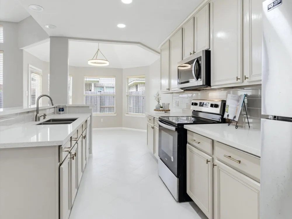 4619 Schiller Park Lane Sugar Land, TX 77479