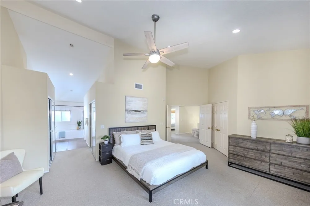 13362 Portal Tustin, CA 92782