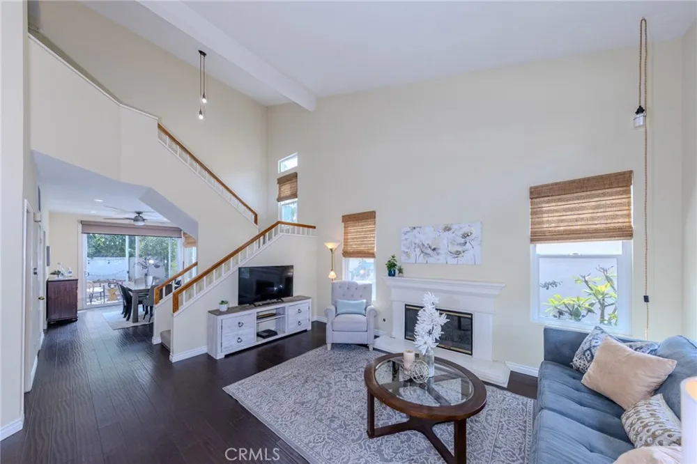 13362 Portal Tustin, CA 92782