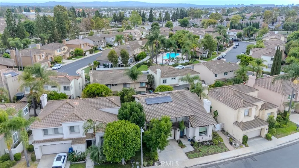 13362 Portal Tustin, CA 92782