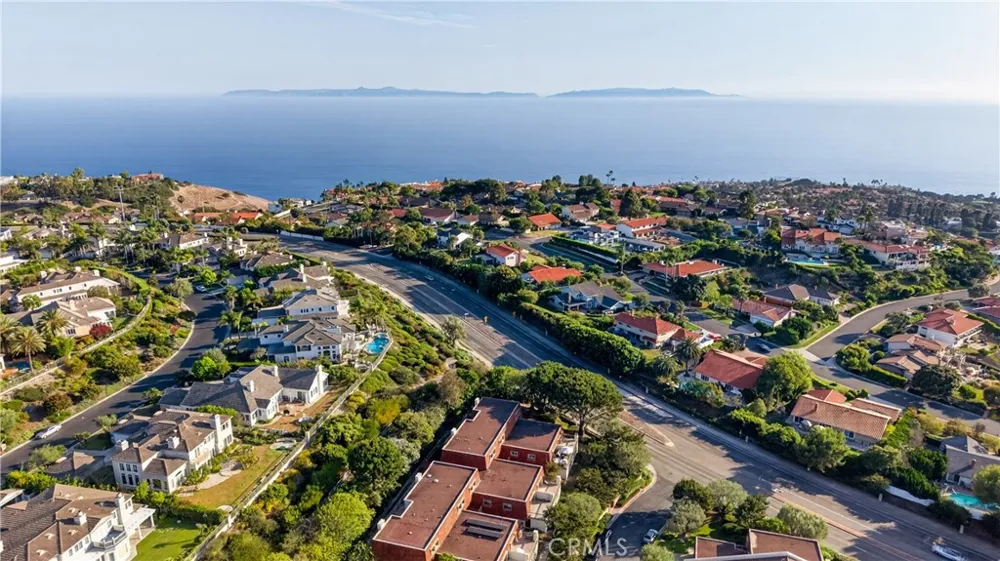 5 Cresta Verde Palos Verdes Peninsula, CA 90274