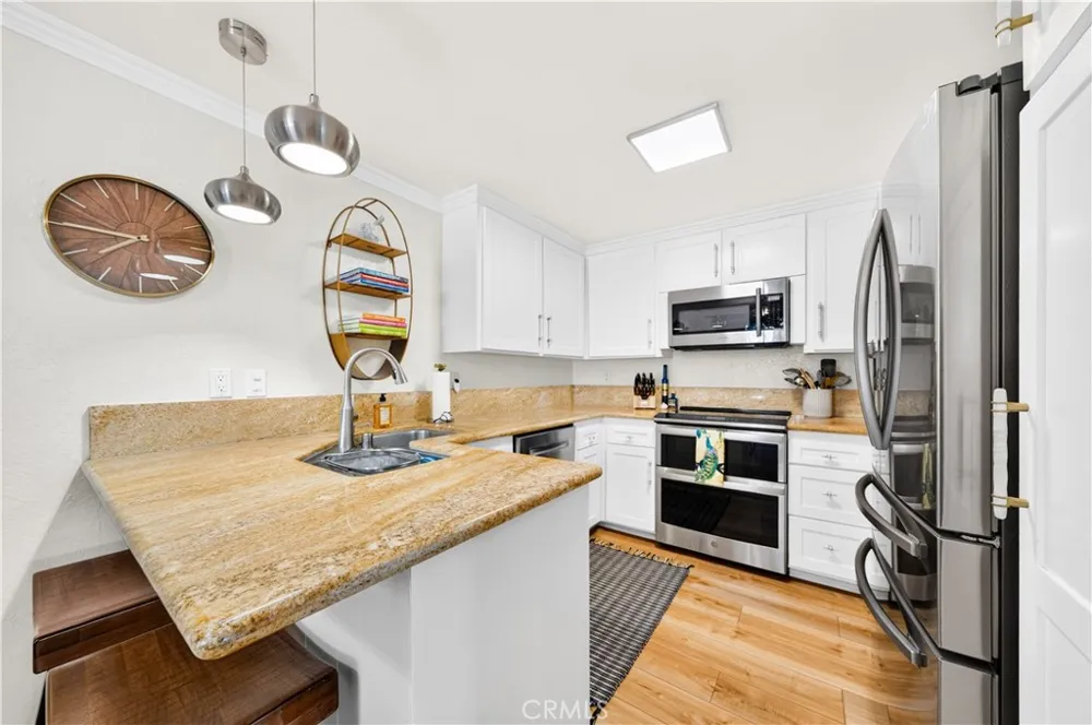 5 Cresta Verde Palos Verdes Peninsula, CA 90274