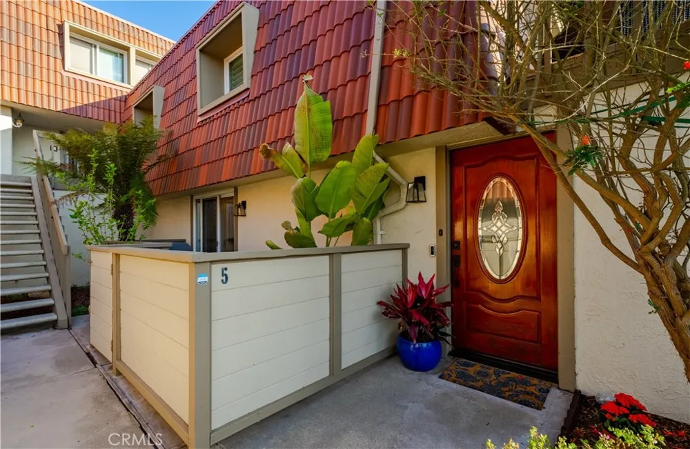 5 Cresta Verde Palos Verdes Peninsula, CA 90274