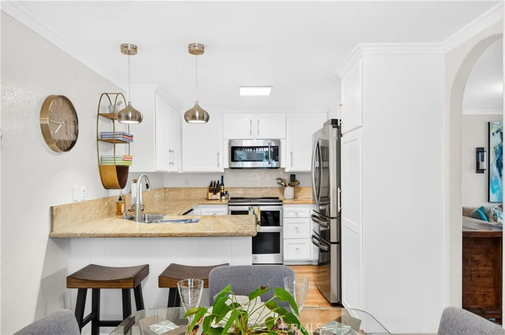 5 Cresta Verde Palos Verdes Peninsula, CA 90274