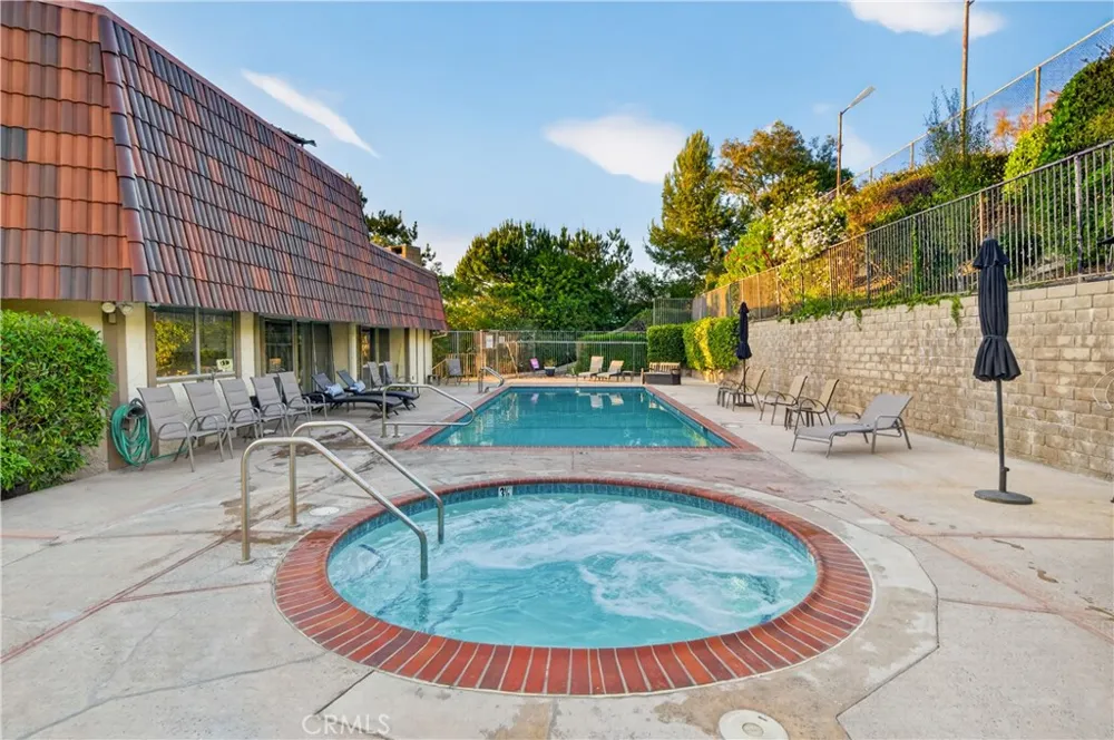 5 Cresta Verde Palos Verdes Peninsula, CA 90274