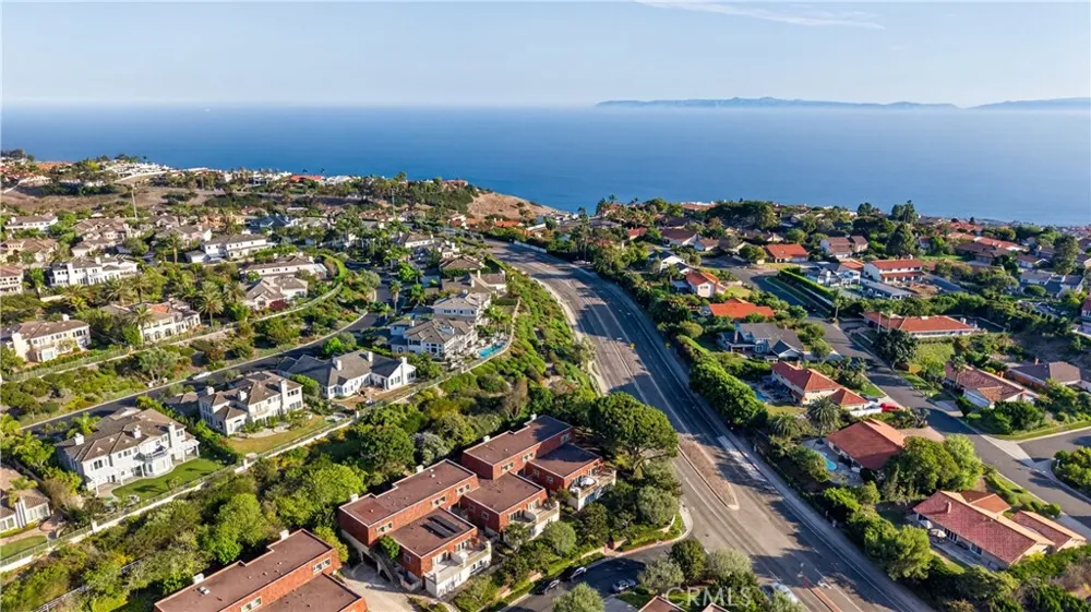 5 Cresta Verde Palos Verdes Peninsula, CA 90274