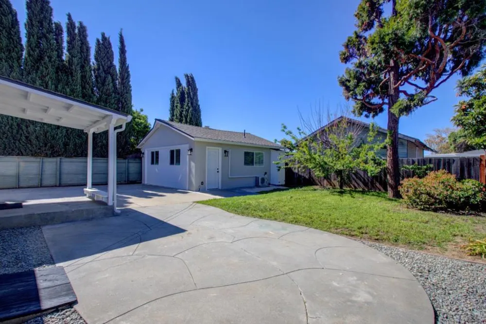 209 Mccreery Avenue San Jose, CA 95116