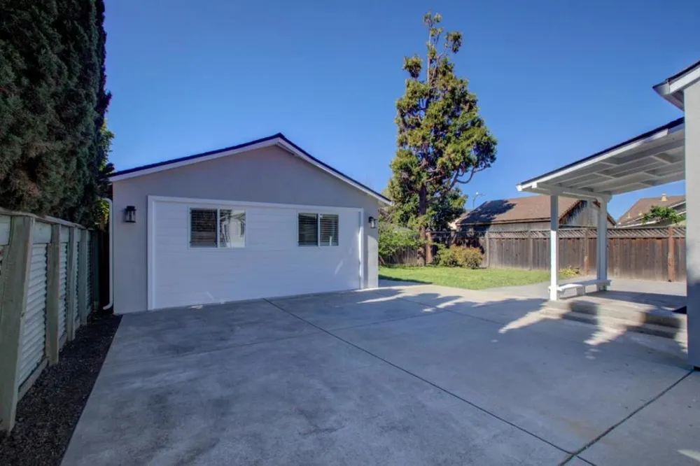 209 Mccreery Avenue San Jose, CA 95116