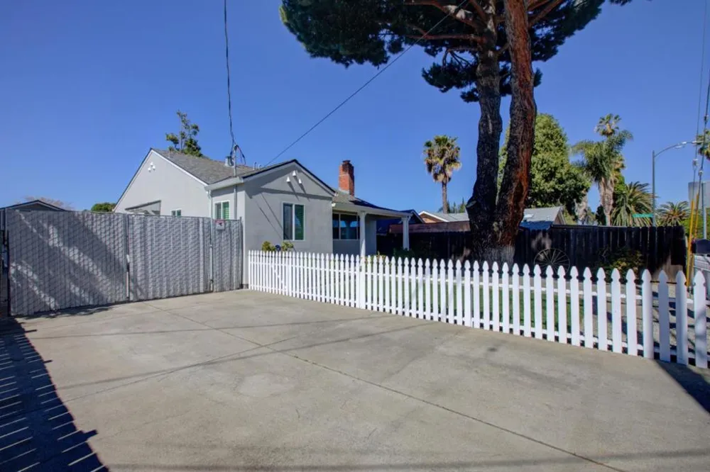 209 Mccreery Avenue San Jose, CA 95116
