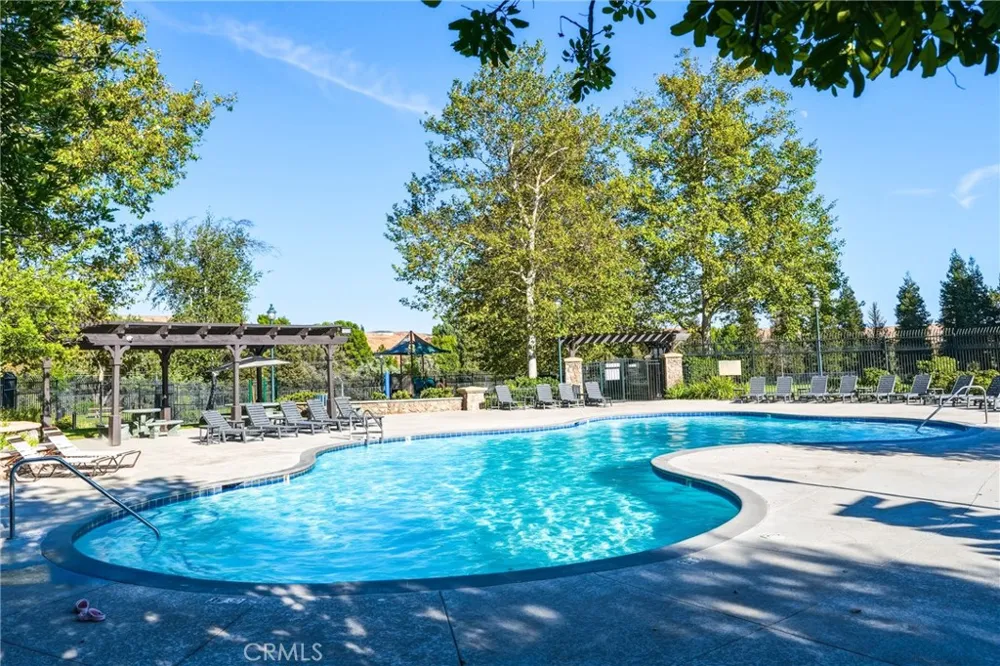 32236 Big Oak Castaic, CA 91384