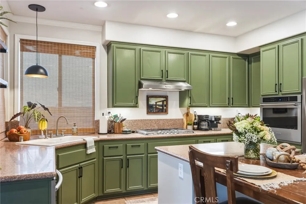 32236 Big Oak Castaic, CA 91384