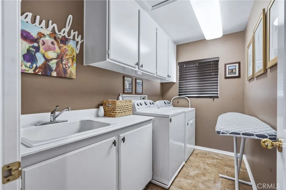 32236 Big Oak Castaic, CA 91384