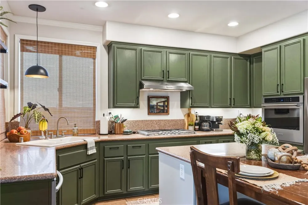 32236 Big Oak Castaic, CA 91384