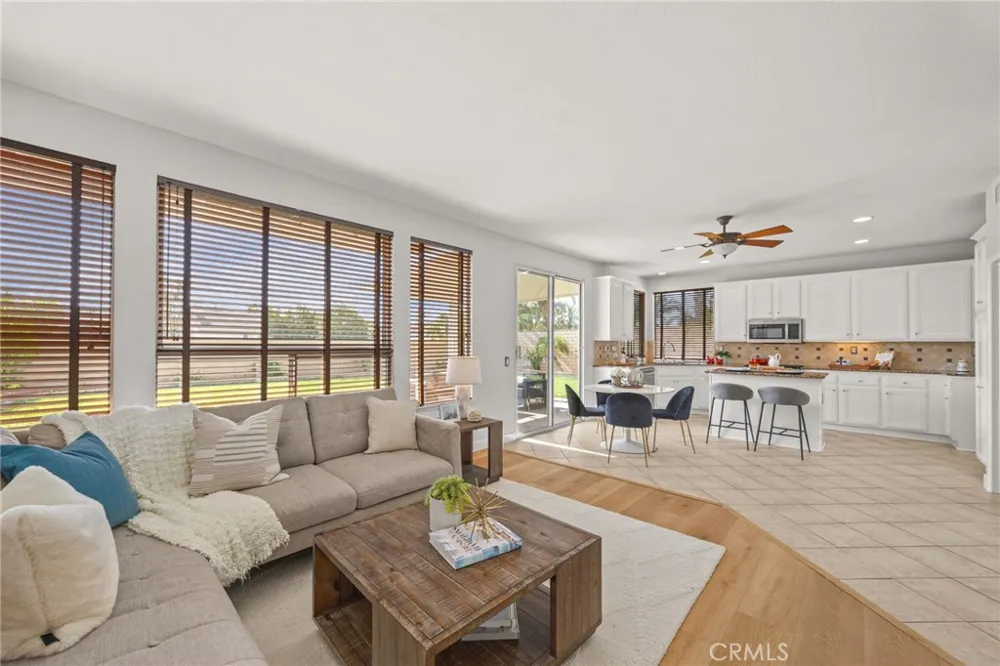 753 La Docena Corona, CA 92879