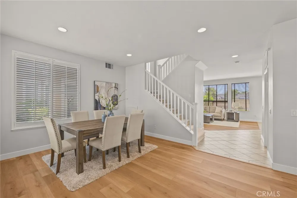 753 La Docena Corona, CA 92879