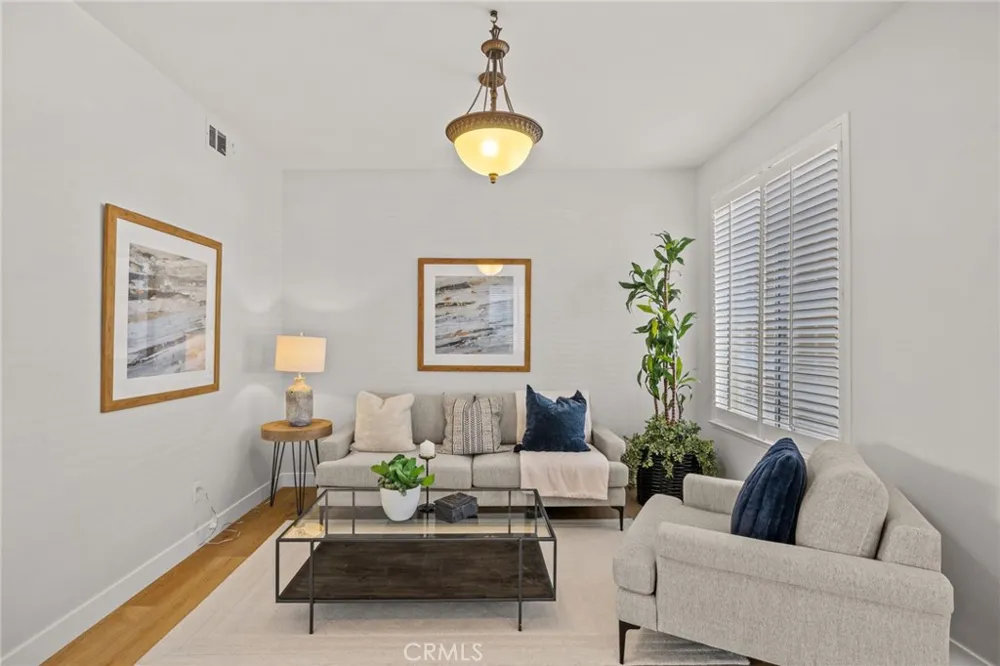 753 La Docena Corona, CA 92879