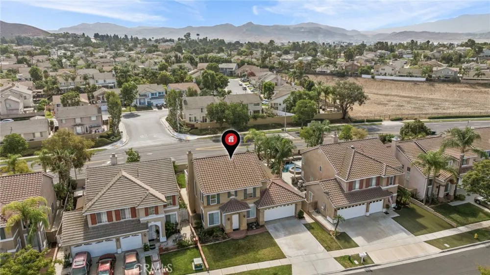 753 La Docena Corona, CA 92879