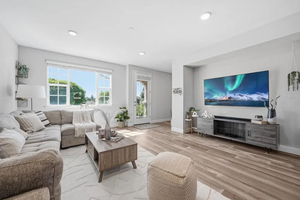 1121 Giannitsa Terrace Sunnyvale, CA 94089