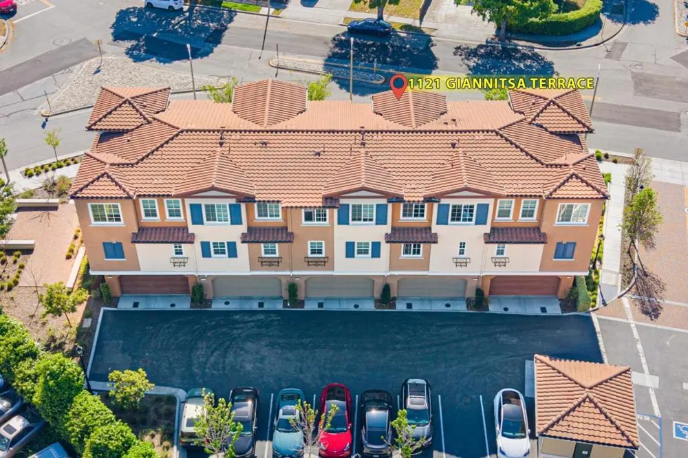 1121 Giannitsa Terrace Sunnyvale, CA 94089
