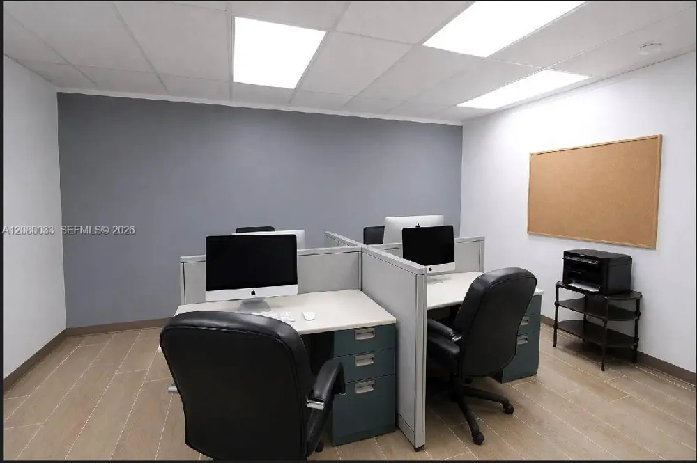 17220 NW 2nd Ct Miami Gardens, FL 33169