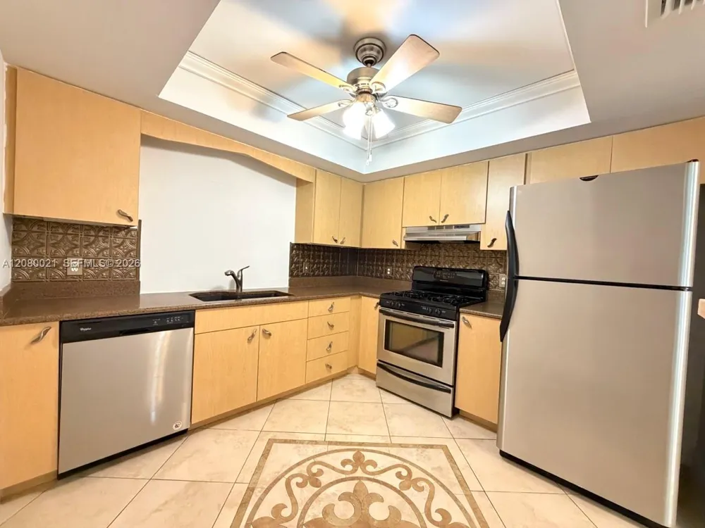 11700 NW 33rd St Sunrise, FL 33323