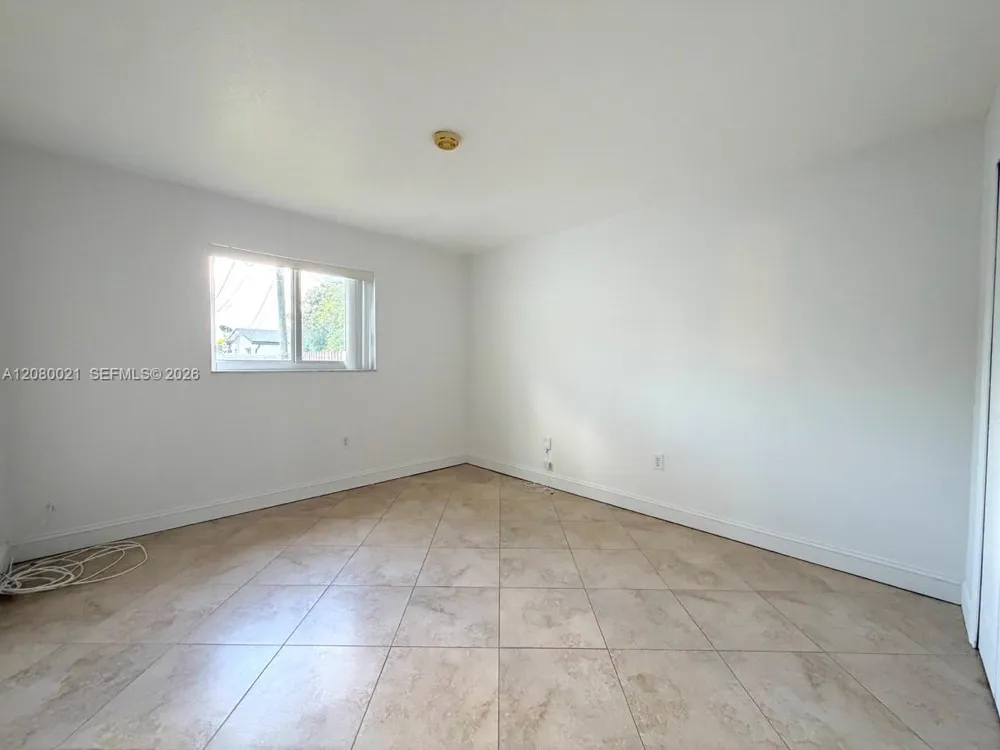 11700 NW 33rd St Sunrise, FL 33323