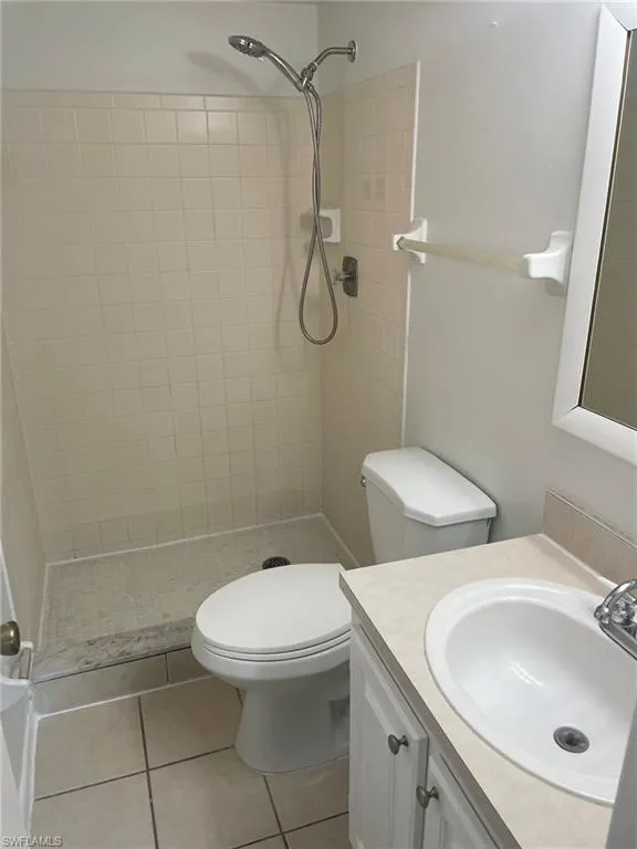 12656 Kenwood Lane #B Fort Myers, FL 33907