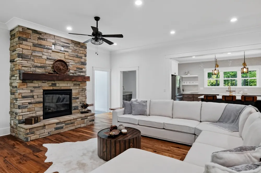 300 Chandler Rd Doyle, TN 38559