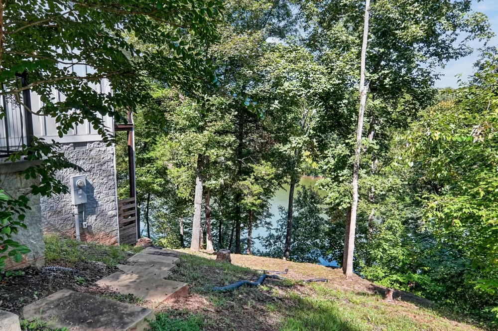 300 Chandler Rd Doyle, TN 38559