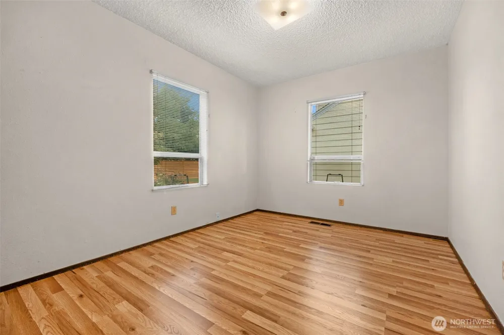 536 73rd Street Seattle, WA 98103