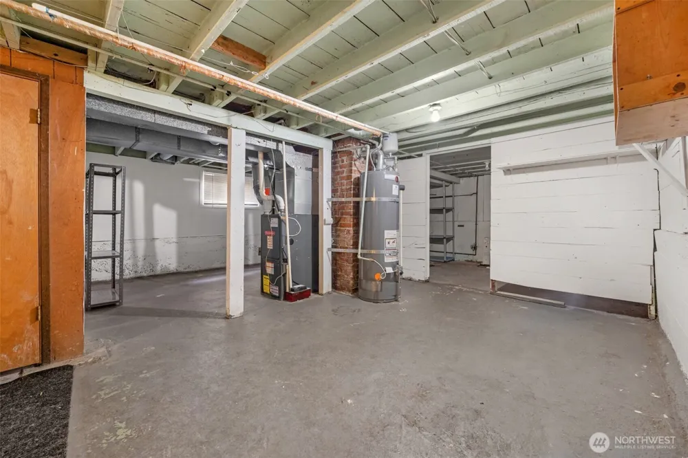 536 73rd Street Seattle, WA 98103