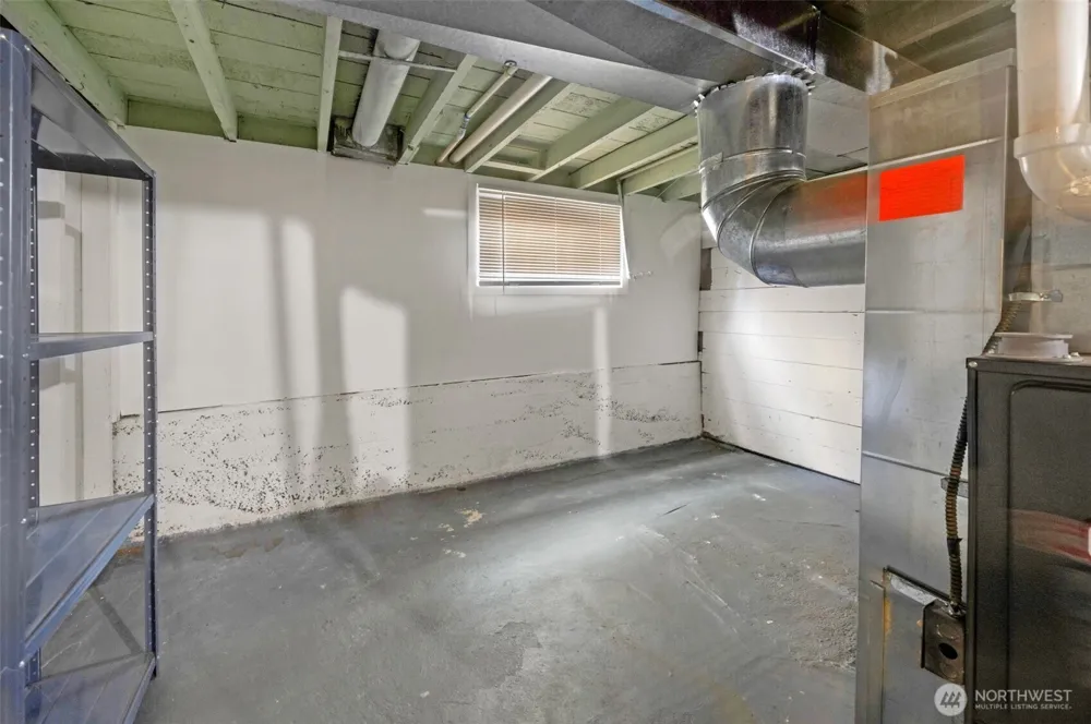 536 73rd Street Seattle, WA 98103