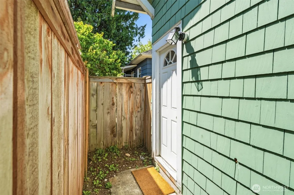 303 64th Street Seattle, WA 98103