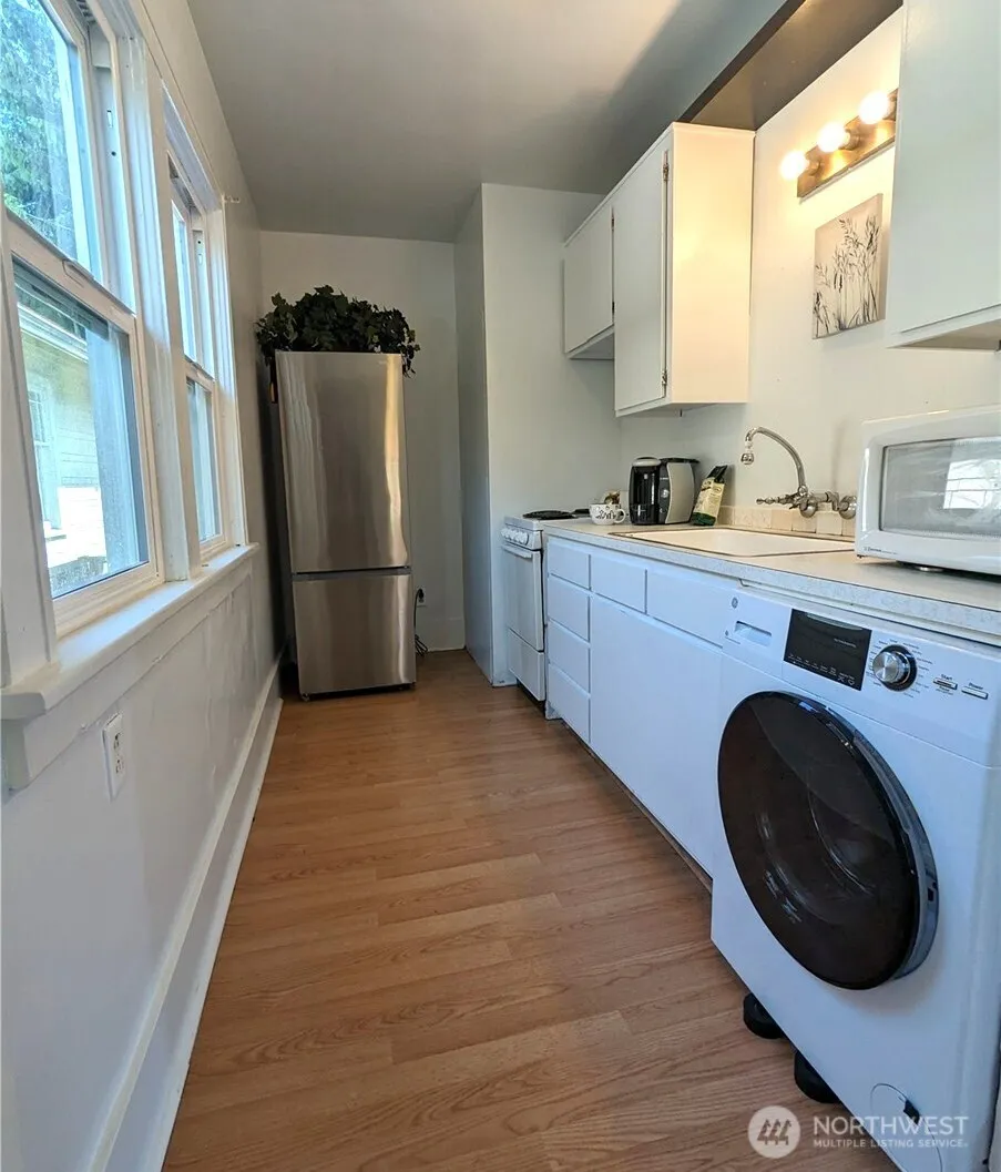 303 64th Street Seattle, WA 98103
