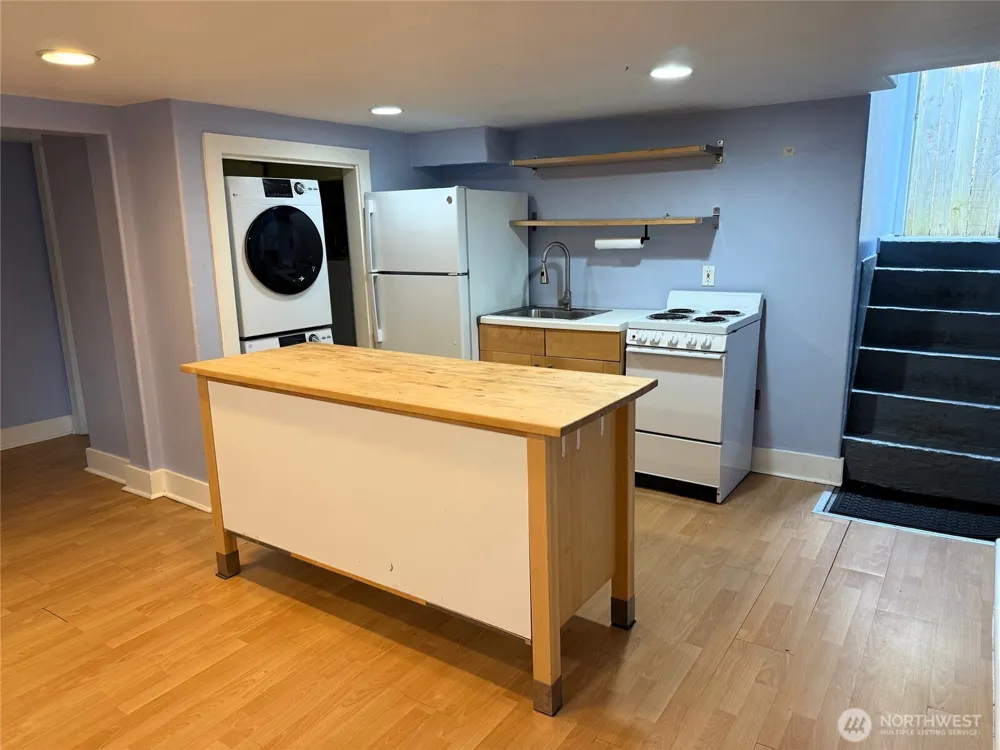 303 64th Street Seattle, WA 98103