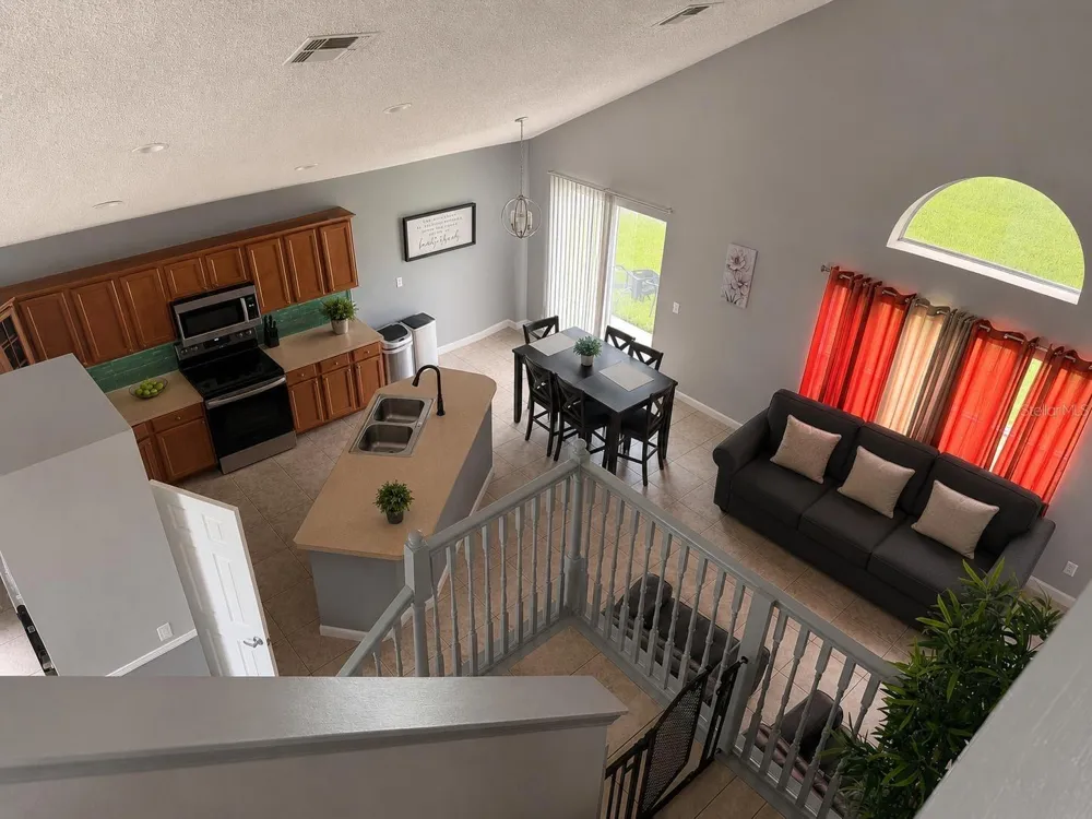 8818 HASTINGS BEACH BOULEVARD Orlando, FL 32829