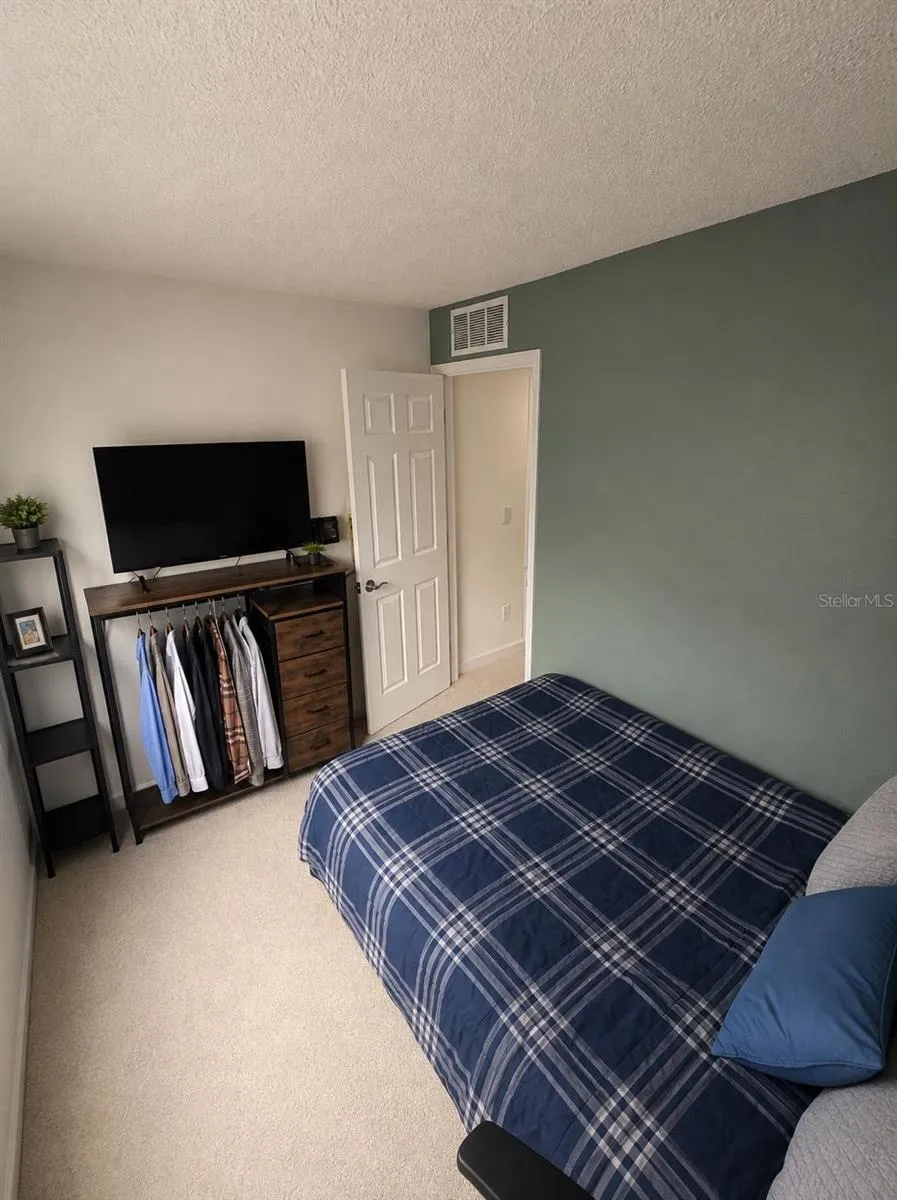 8818 HASTINGS BEACH BOULEVARD Orlando, FL 32829