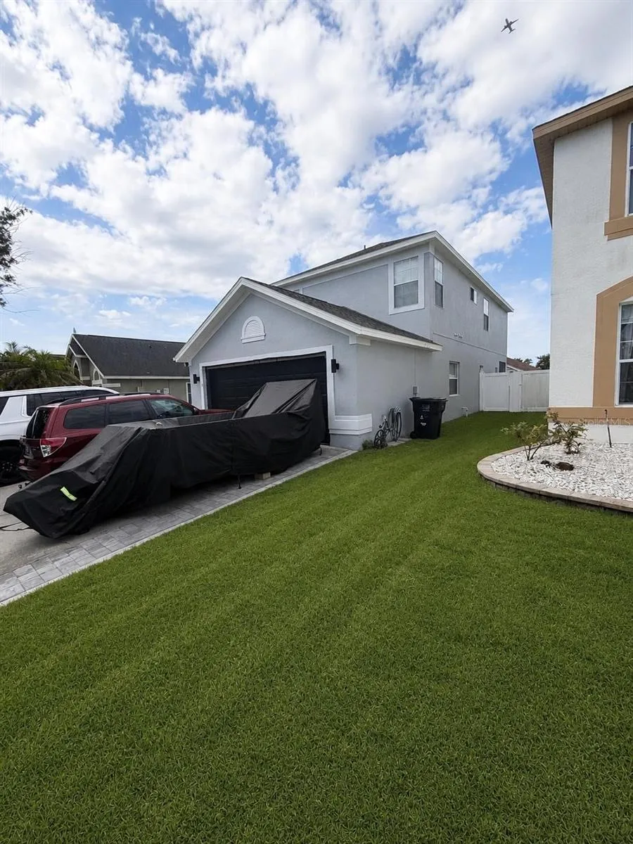 8818 HASTINGS BEACH BOULEVARD Orlando, FL 32829