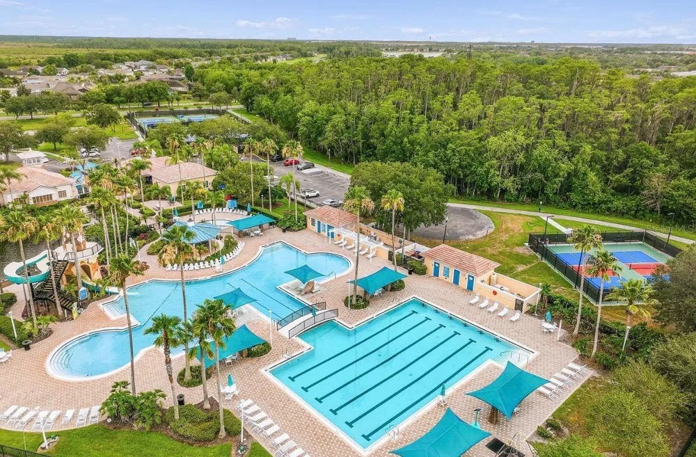 8818 HASTINGS BEACH BOULEVARD Orlando, FL 32829